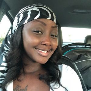 Meet your Posher, Marissa